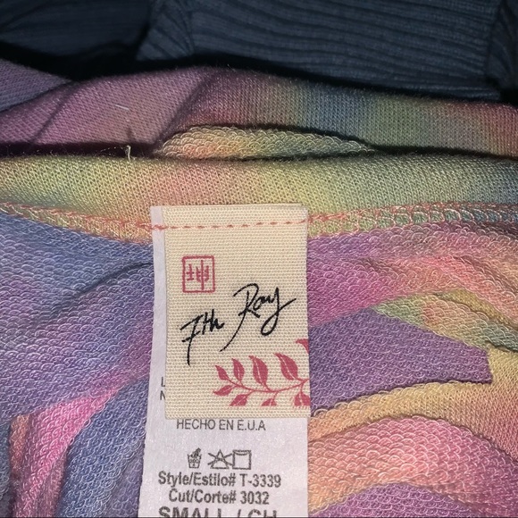 7th Ray tie dye slash back tank top with pocket - Picture 4 of 5